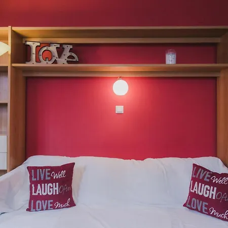 Nesting Ramblers Skg #2