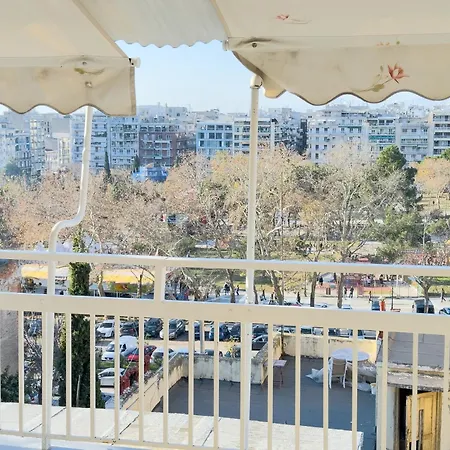 Nesting Ramblers Skg #2 Apartman